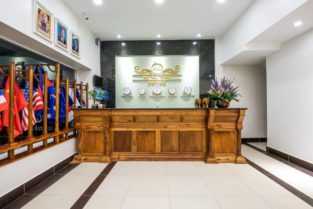 Ny Ka Smy Hotel Phnompen Kültér fotó