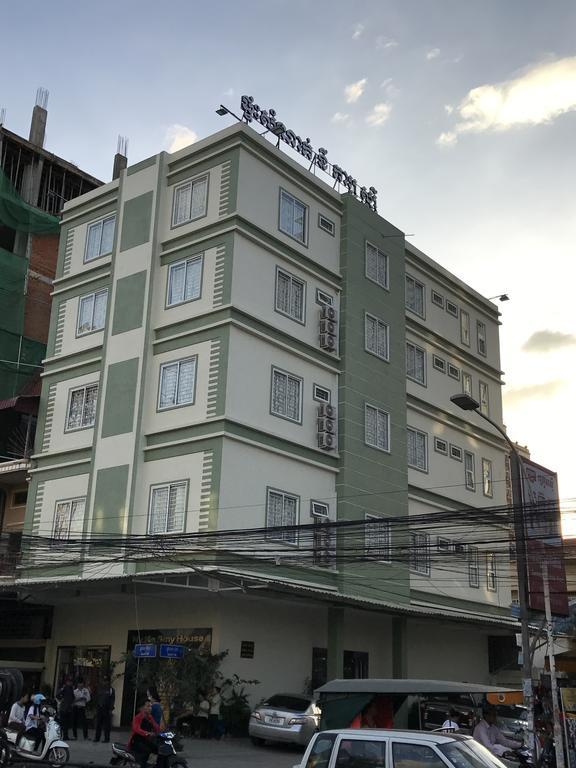 Ny Ka Smy Hotel Phnompen Kültér fotó