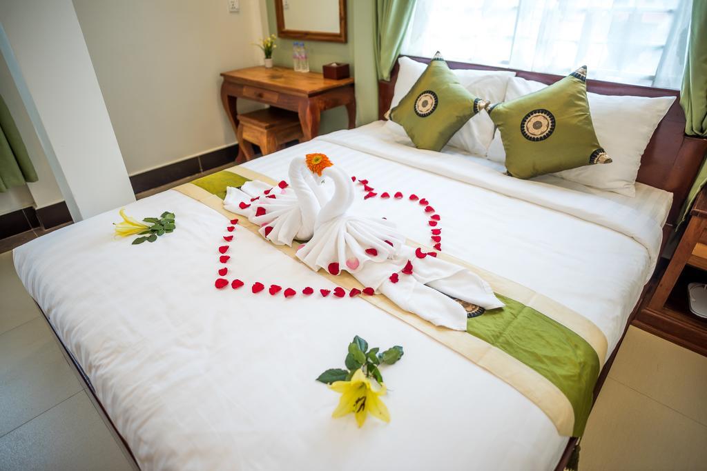 Ny Ka Smy Hotel Phnompen Kültér fotó