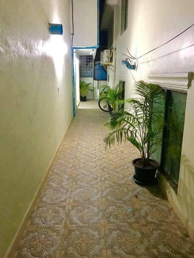 Ny Ka Smy Hotel Phnompen Kültér fotó