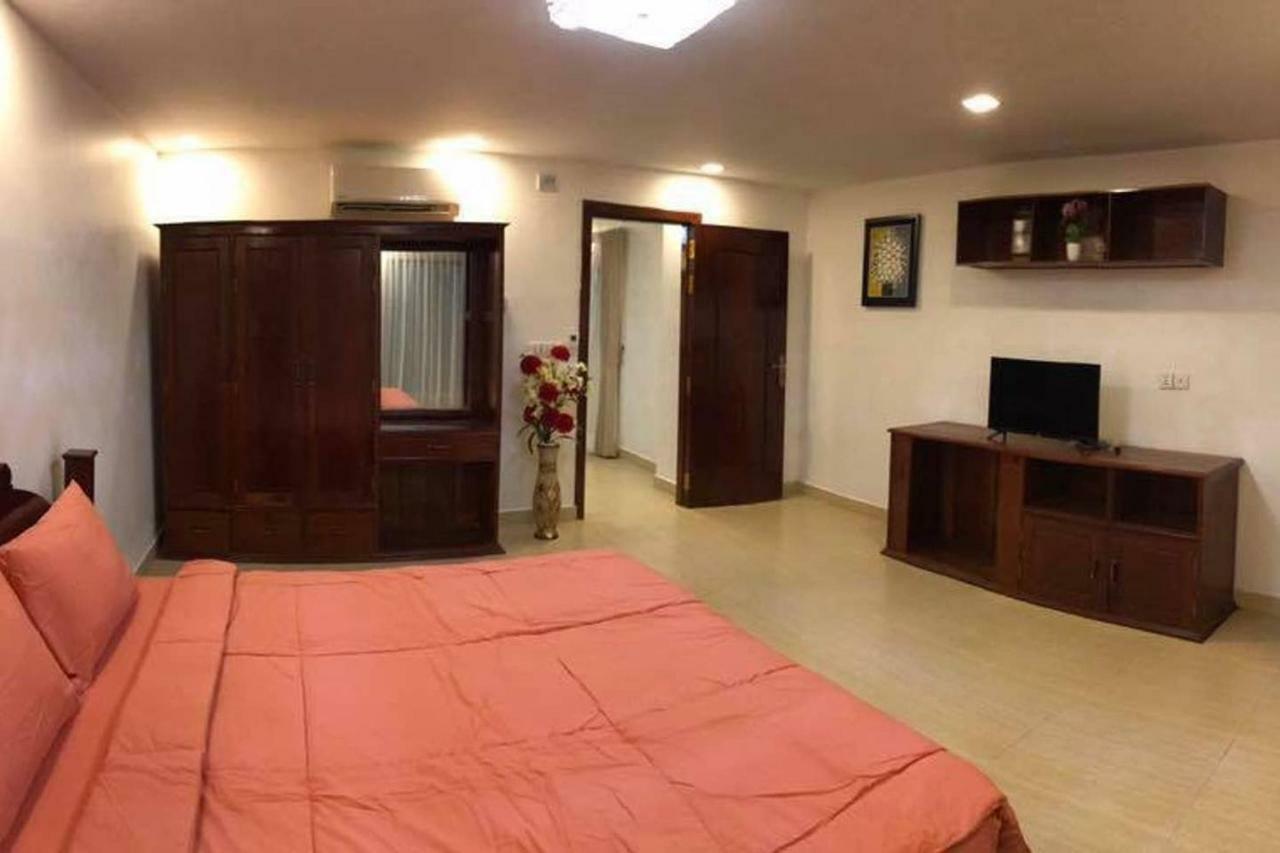 Ny Ka Smy Hotel Phnompen Kültér fotó