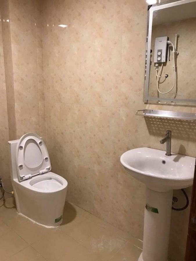 Ny Ka Smy Hotel Phnompen Kültér fotó